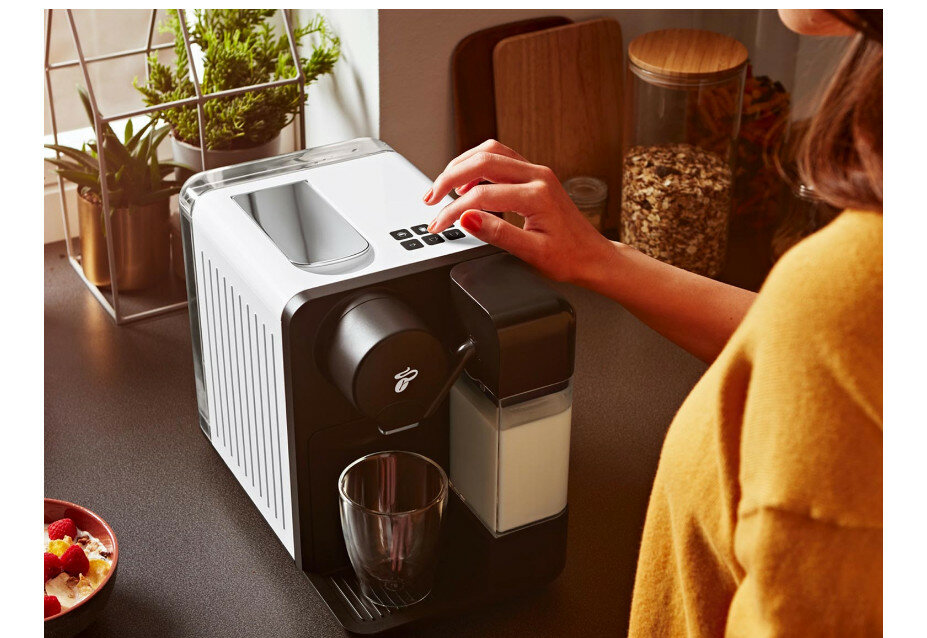 Ekspres TCHIBO Cafissimo Milk Biały