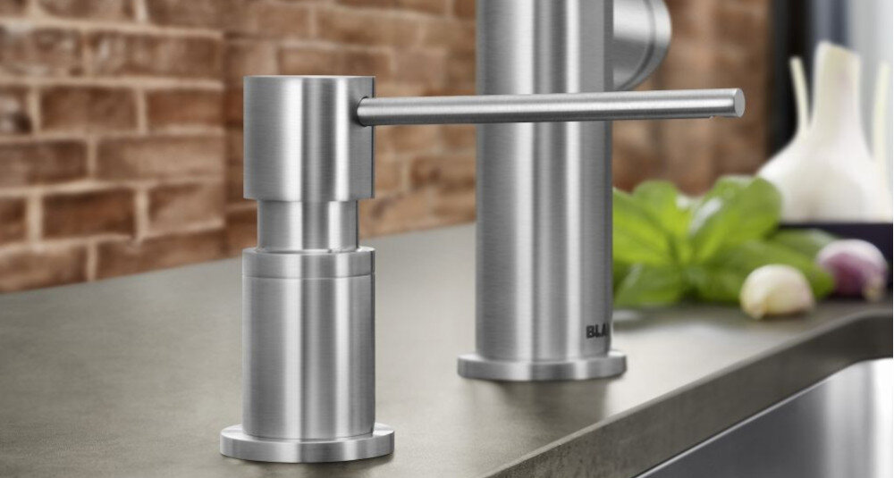 Dozownik do płynu do naczyń BLANCO Wymiary Wysokość Głębokość Szerokość średnica otworu montaż szczegóły wygląd kolor stal wygoda solidna konstrukcja wytrzymała pompka łatwa obsługa dokładne dawkowanie 300 ml silgranit stylowo przyjemne użytkowanie