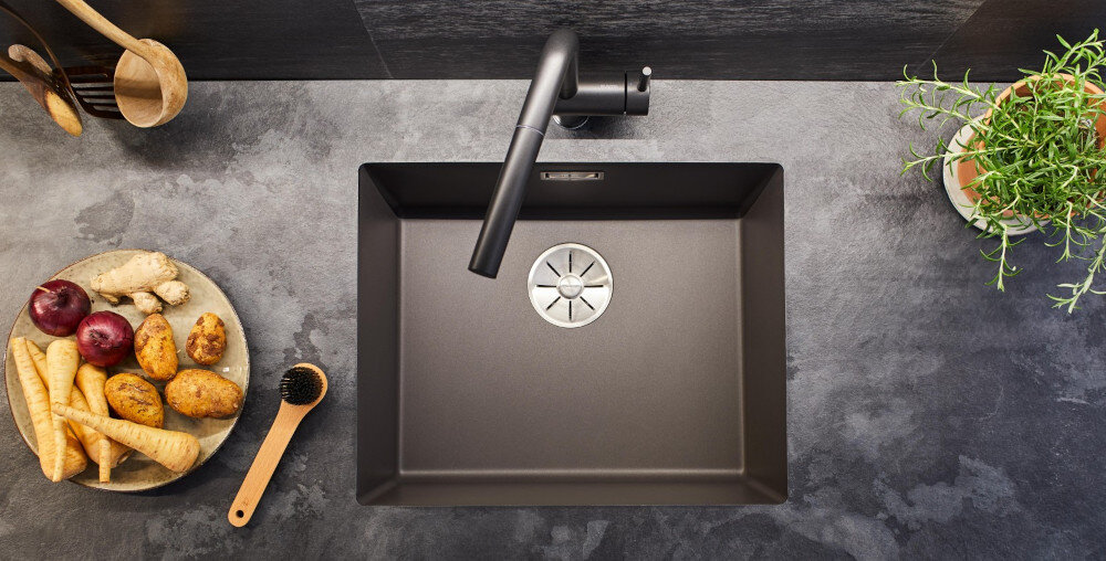 BATERIA KUCHENNA BLANCO Linus 526149 obrotowa wyciągana wylewka kolor czarny