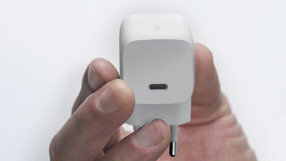 Ładowarka sieciowa BELKIN WCH002VFWH 60W Biały krótki czas ładowania port USB technologia szybkiego ładowania