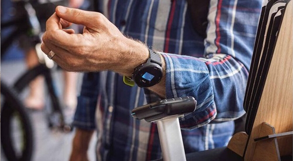 Zegarek sportowy SUUNTO 7 Titanium Czarny solidna budowa komfort