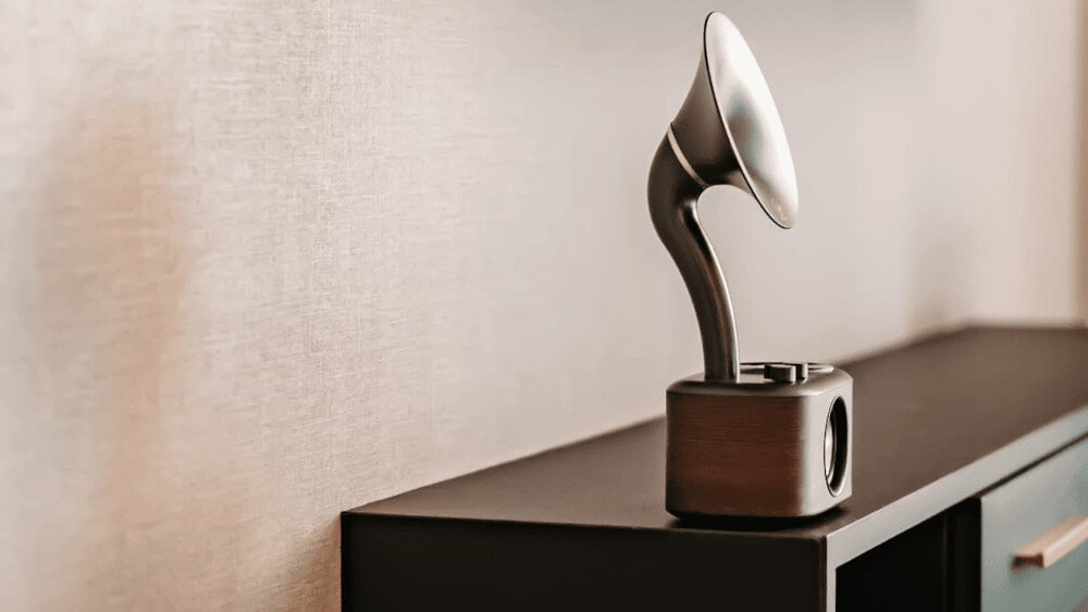 Radio SANGEAN WR-45  - design