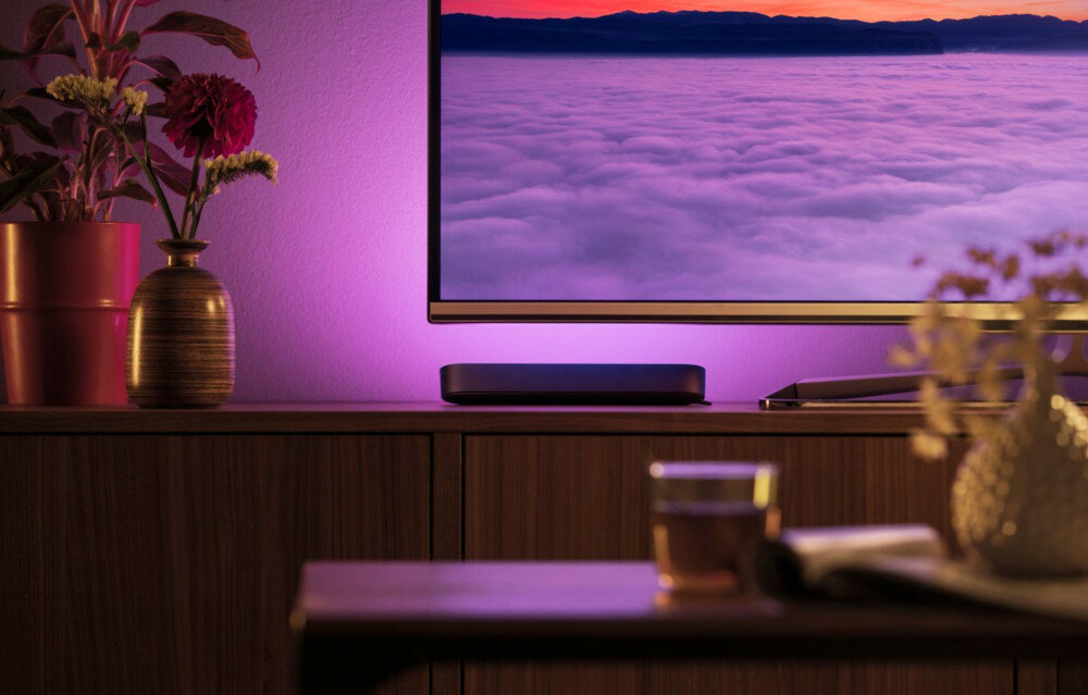 Lampa PHILIPS HUE White and Color Ambiance Play Czarny aranzacja