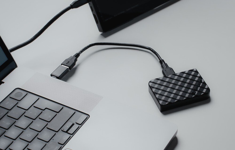 Dysk VERBATIM Store n Go Mini 1TB SSD interfejs szybkość kabel