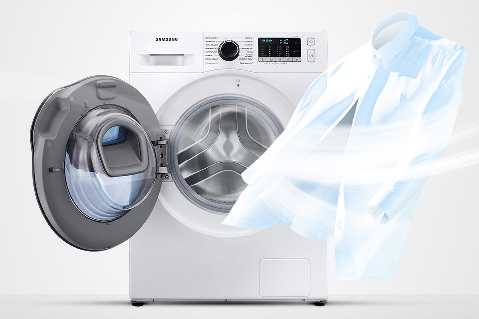 Po wyjęciu z pralko-suszarki Samsung WD8NK52E0ZW koszula jest perfekcyjnie odświeżona Po wyjęciu z pralko-suszarki Samsung WD8NK52E0ZW koszula jest perfekcyjnie odświeżona