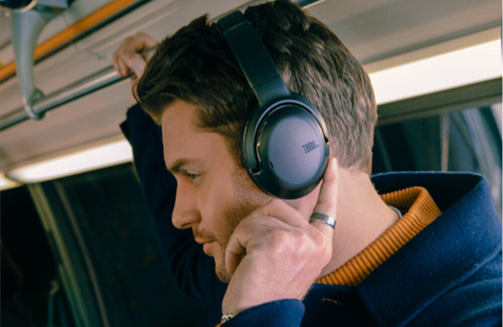 SŁUCHAWKI BLUETOOTH JBL TOUR ONE NC NAUSZNE CZARNE czas działania czas pracy bateria