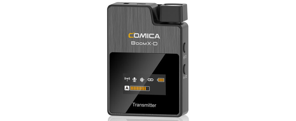 Zestaw bezprzewodowy COMICA BoomX-D D2 prezentacja nadajnika na białym tle od przodu
				cyfrowa technologia 2.4G z czystym dźwiękiem