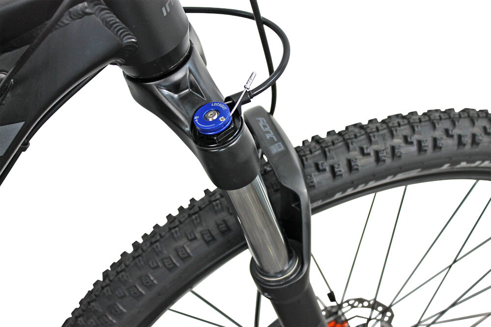 Rower górski MTB INDIANA X-Pulser 5.9 M19 29 cali męski Czarno-grafitowy amortyzator na przód marki ROCK SHOX zniweluje nierówności w trudnych terenach jazda będzie przyjemniejsza i płynna