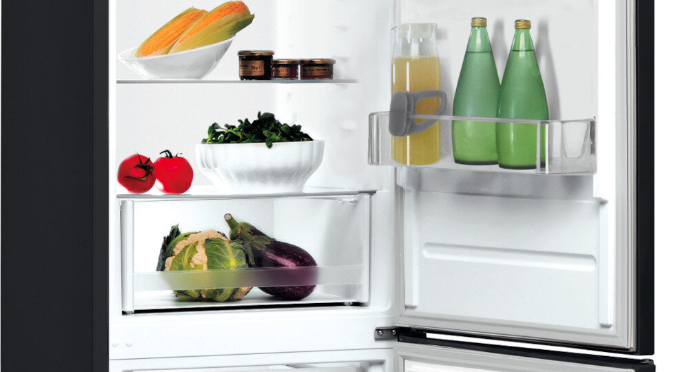 LODÓWKA INDESIT LI8SN2EK szklane półki