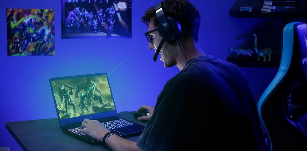 Laptop ACER Predator Helios 300 - Wysoka częstotliwość odświeżania 144 Hz