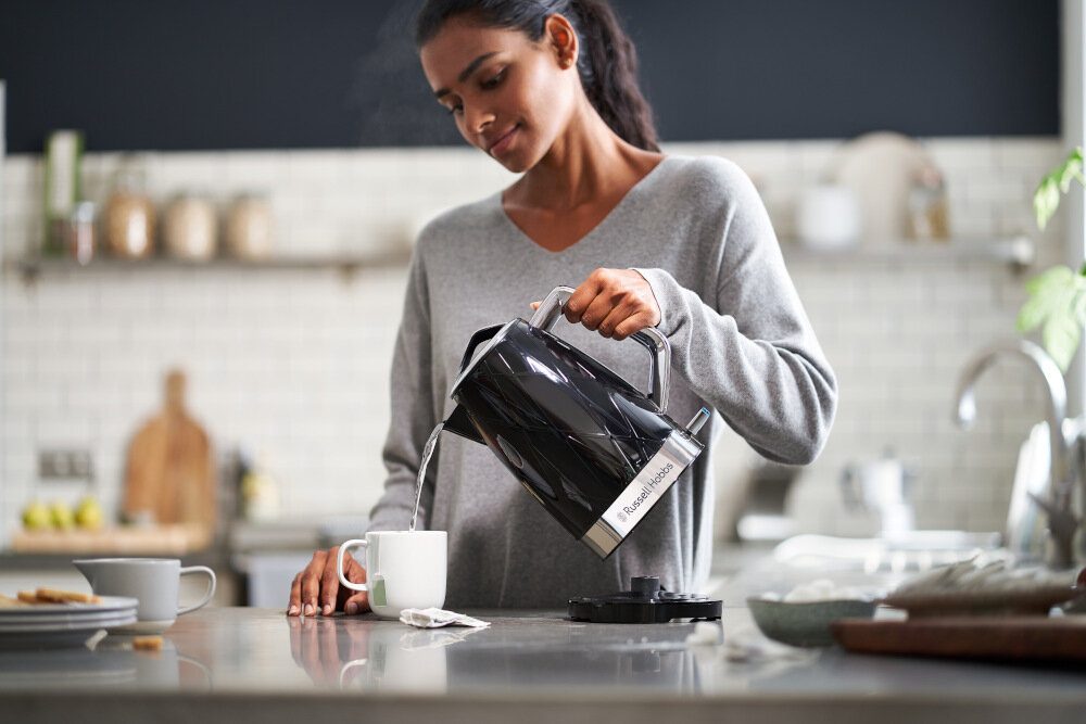 Blender kielichowy RUSSELL HOBBS Sensigence Intelligent 28241-56