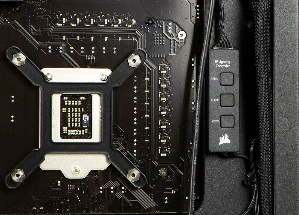 Komputer OPTIMUS E-Sport Extreme GZ590T-CR2 - dysk SSD wygoda 