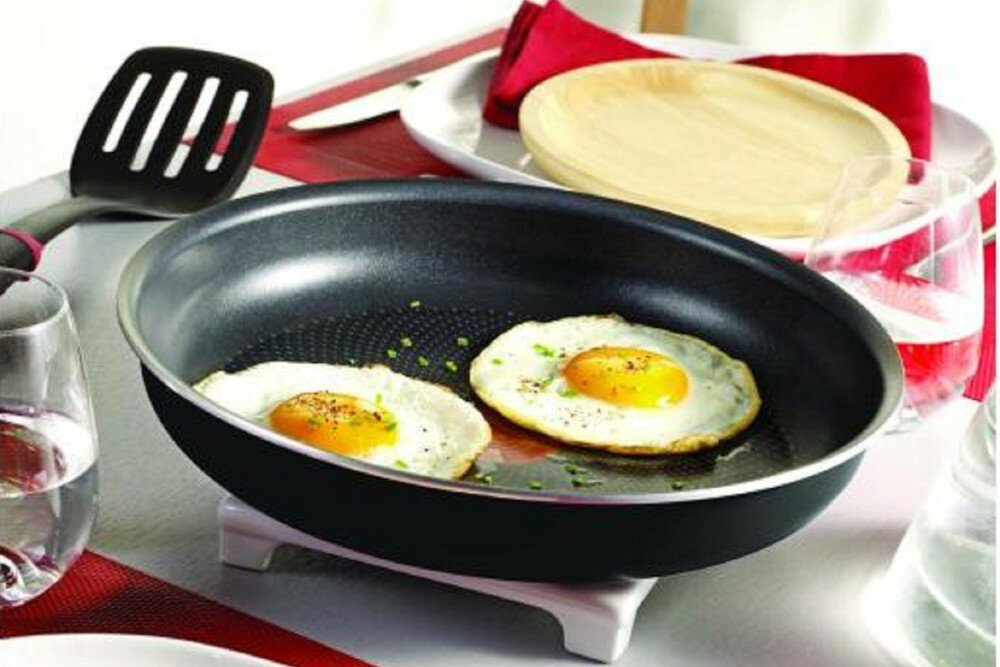 Zestaw patelni TEFAL Ingenio Essential L2006502 (4 elementy) wyglad