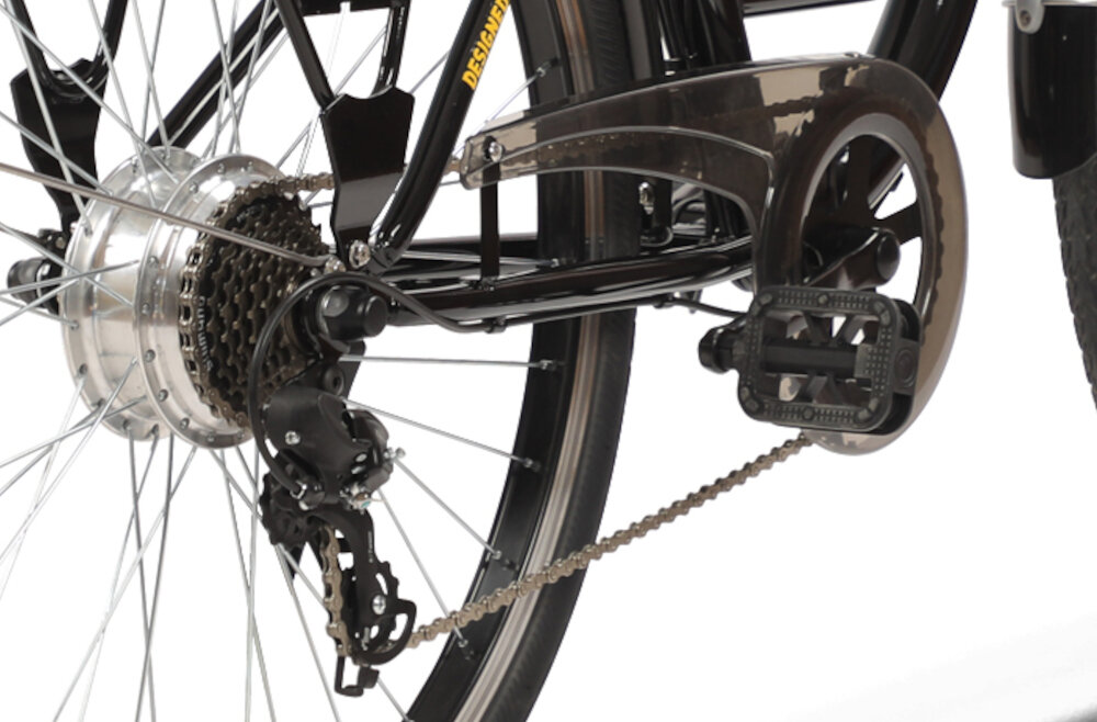 Rower elektryczny JEEP JE-28 D17 28 cali damski Czarny przerzutki na tył SHIMANO 6 biegów bezawaryjna przerzutka SHIMANO