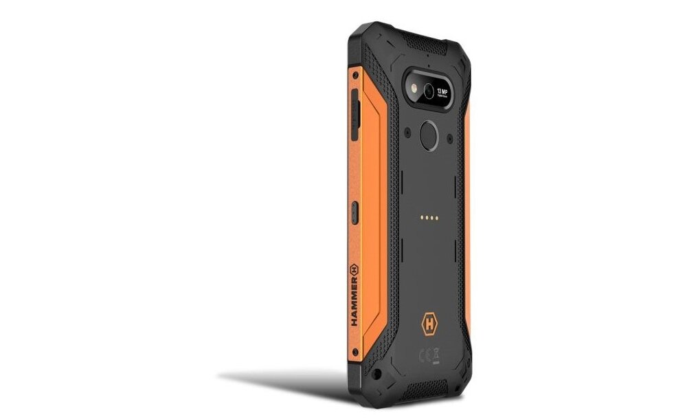 Smartfon MYPHONE Hammer Explorer obudowa wytrzymałość ekran procesor bateria aparat rozdzielczość porty system wydajny ram pojemność sieć