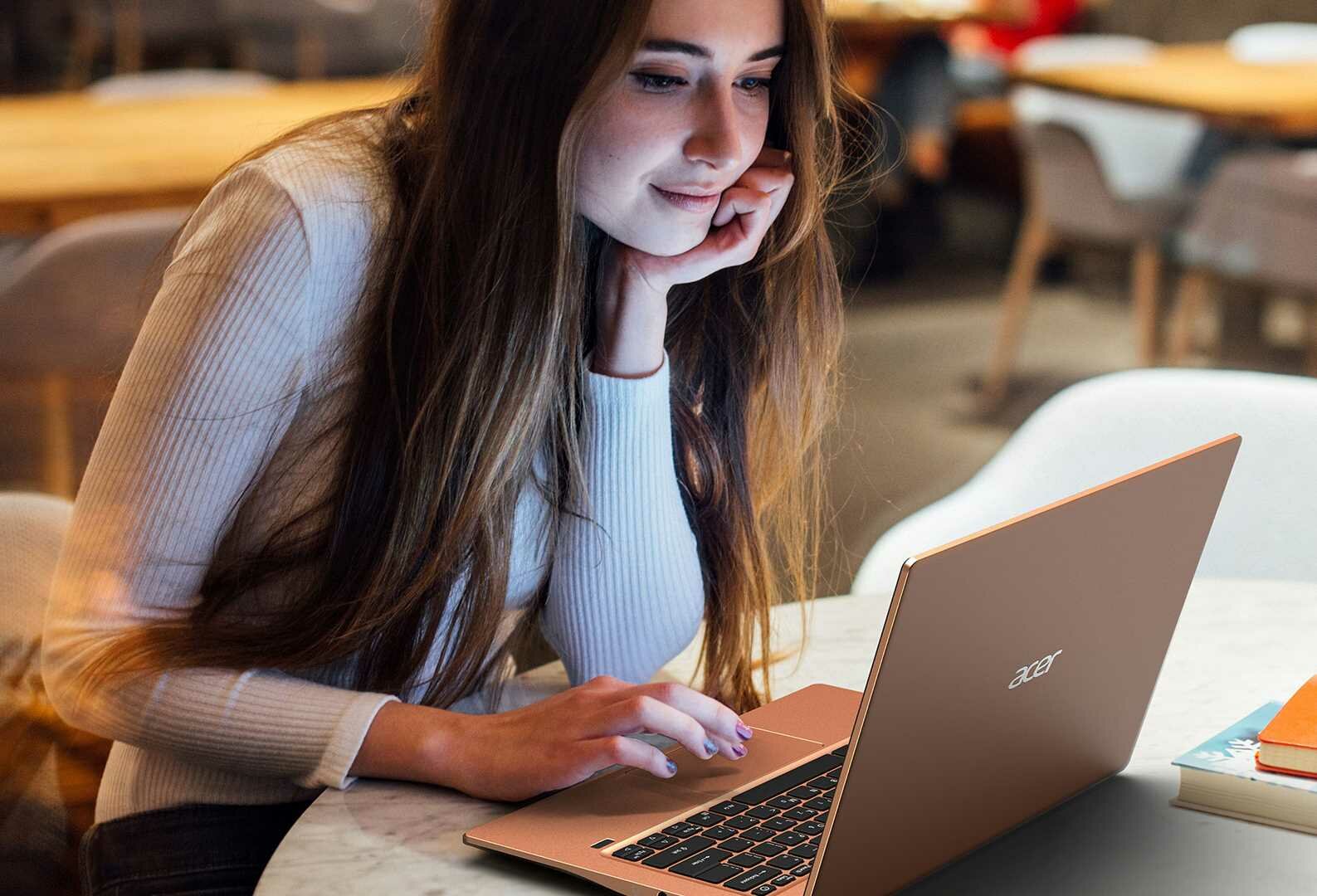 Laptop ACER Swift 3 - IPS