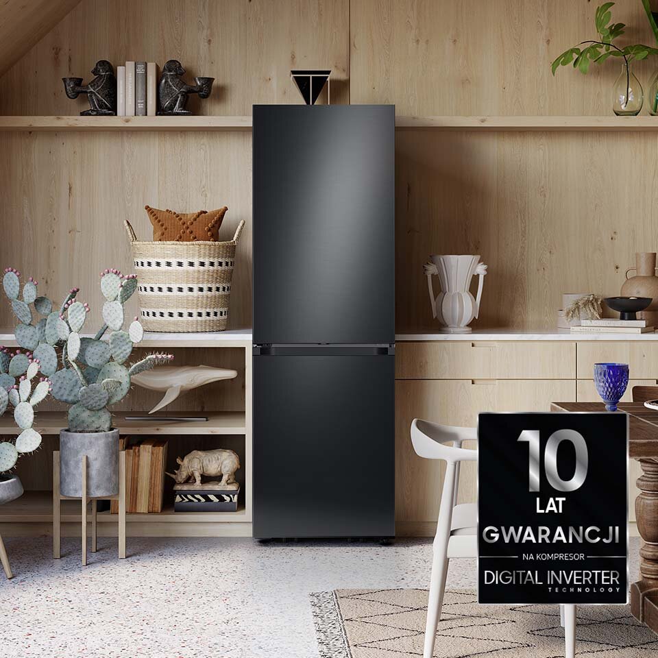 Prezentowana na zdjęciu lodówka Samsung BESPOKE RB34A7B5EB1/EF, dostępna w sieci Media Expert, wykorzystuje kompresor Digital Inverter, posiadający 10 lat gwarancji