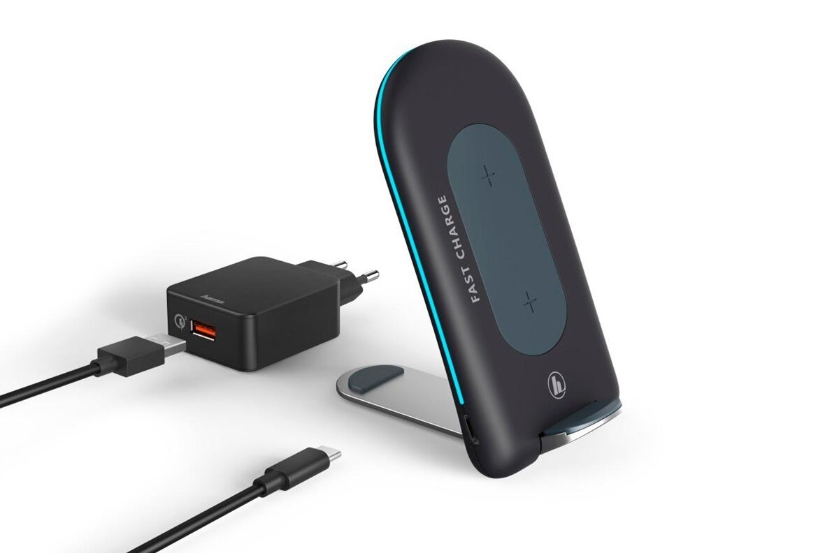 zdjęcie ładowarki indukcyjnej QI-FC 15S 15WUSB-C + ŁADOWARKA QC 3.0 antypoślizgowe elementy
