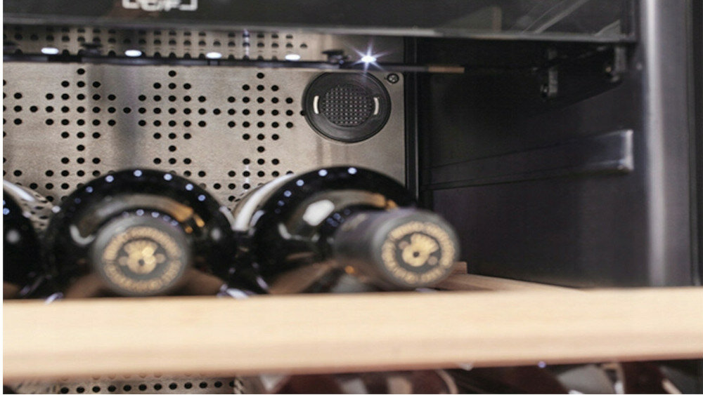 Chłodziarka do wina CANDY CCVB60D aktywny filtr węglowy