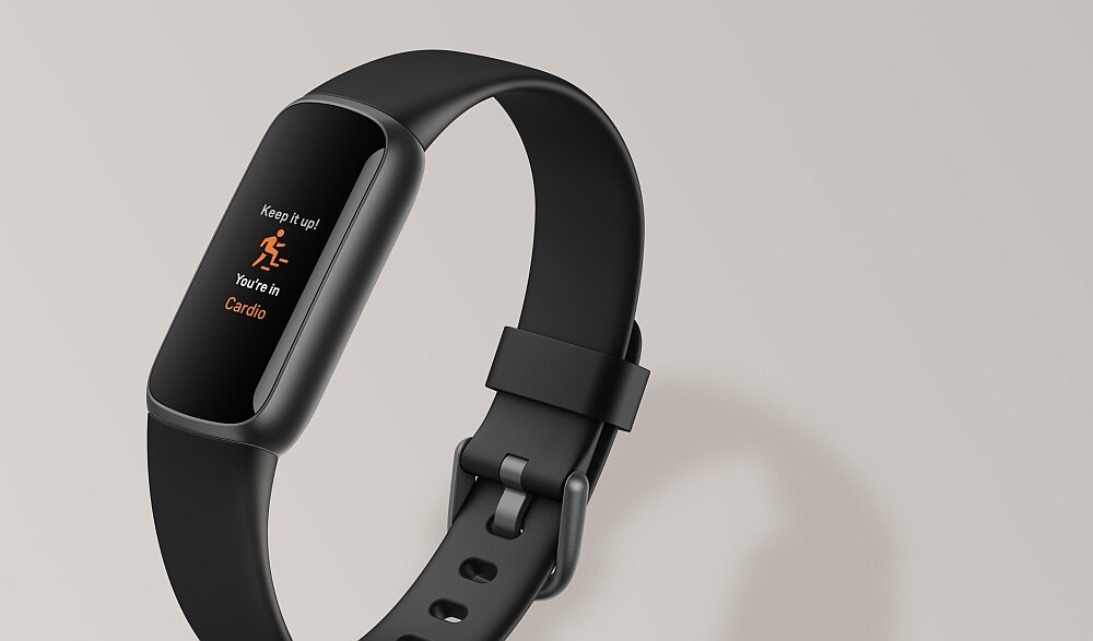 Smartband FITBIT Luxe ekran bateria monitoring zdrowie sport serce sen pojemność ładowanie pasek wykonanie wytrzymałość aplikacja