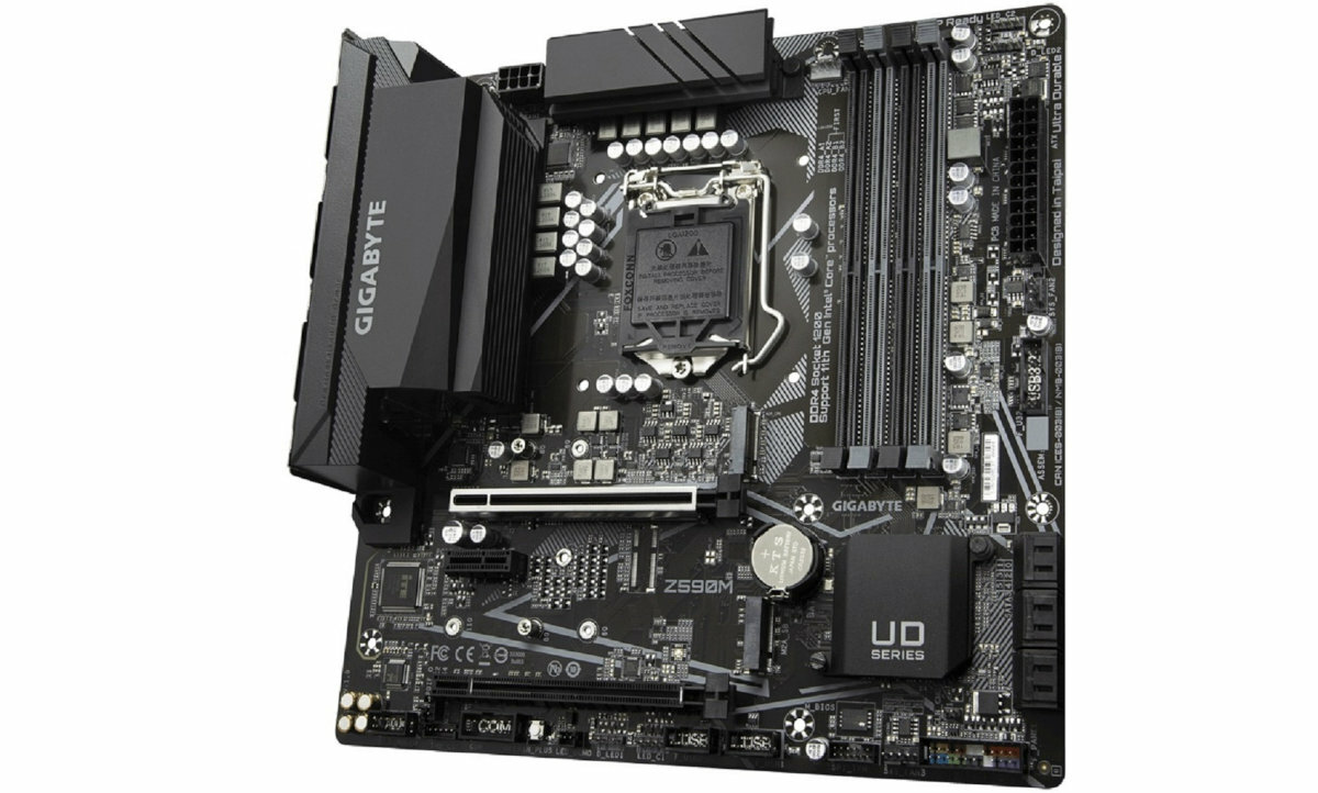 GIGABYTE-Z590M-skos