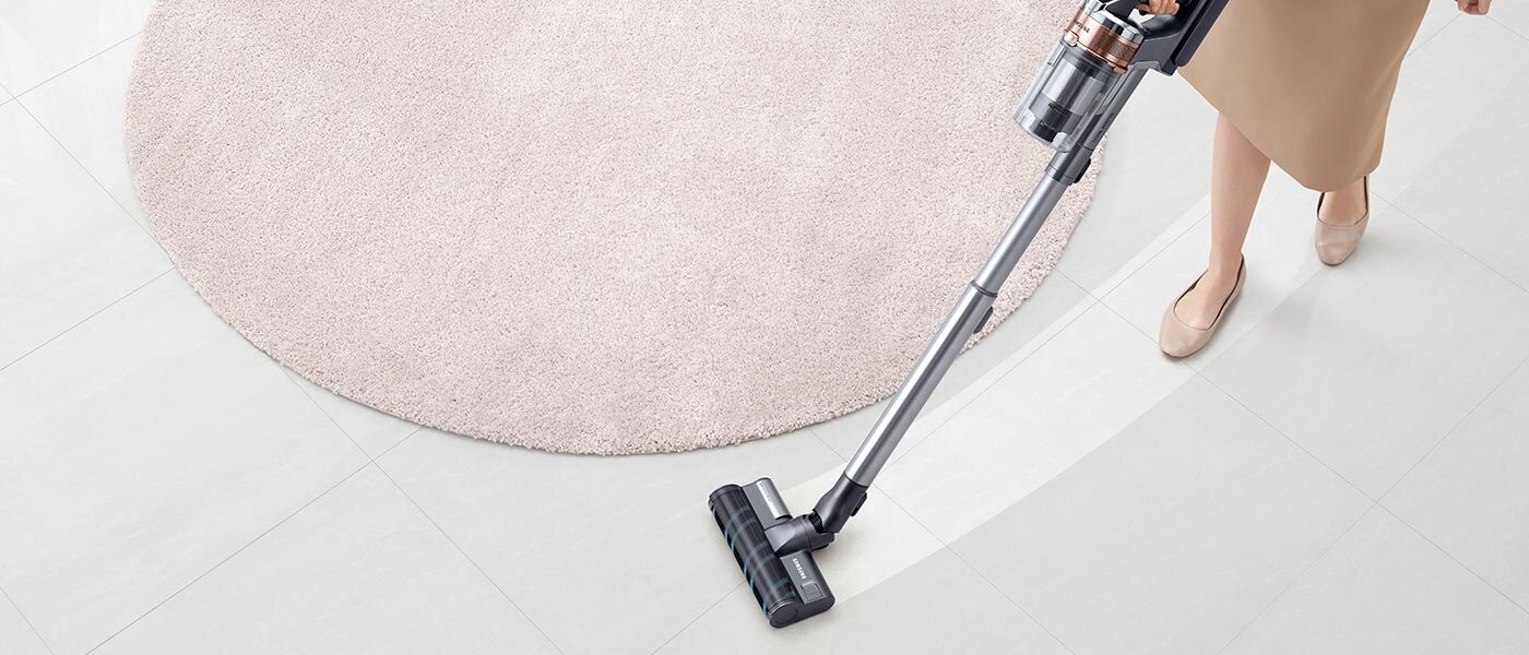 Odkurzacz Samsung ze szczotką soft action brush doskonale nadaje się do czyszczenia zarówno powierzchni twardych jak i miękkich Odkurzacz Samsung ze szczotką soft action brush doskonale nadaje się do czyszczenia zarówno powierzchni twardych jak i miękkich