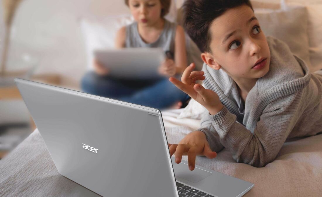 Laptop ACER Aspire 3 - HDMI 