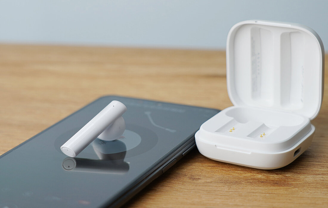 Słuchawki dokanałowe HAYLOU GT6 bialy czas pracy etui