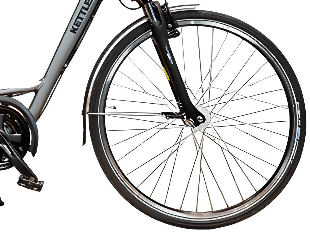 Rower trekkingowy KETTLER Traveller 1.0 21G 28 cali damski Srebrny koła 28-calowe duże piasty SHIMANO opony SCHWALBE szerokie dobra przyczepność błotniki regularne sprawdzanie ciśnienia powietrza wartość na bocznej części opony