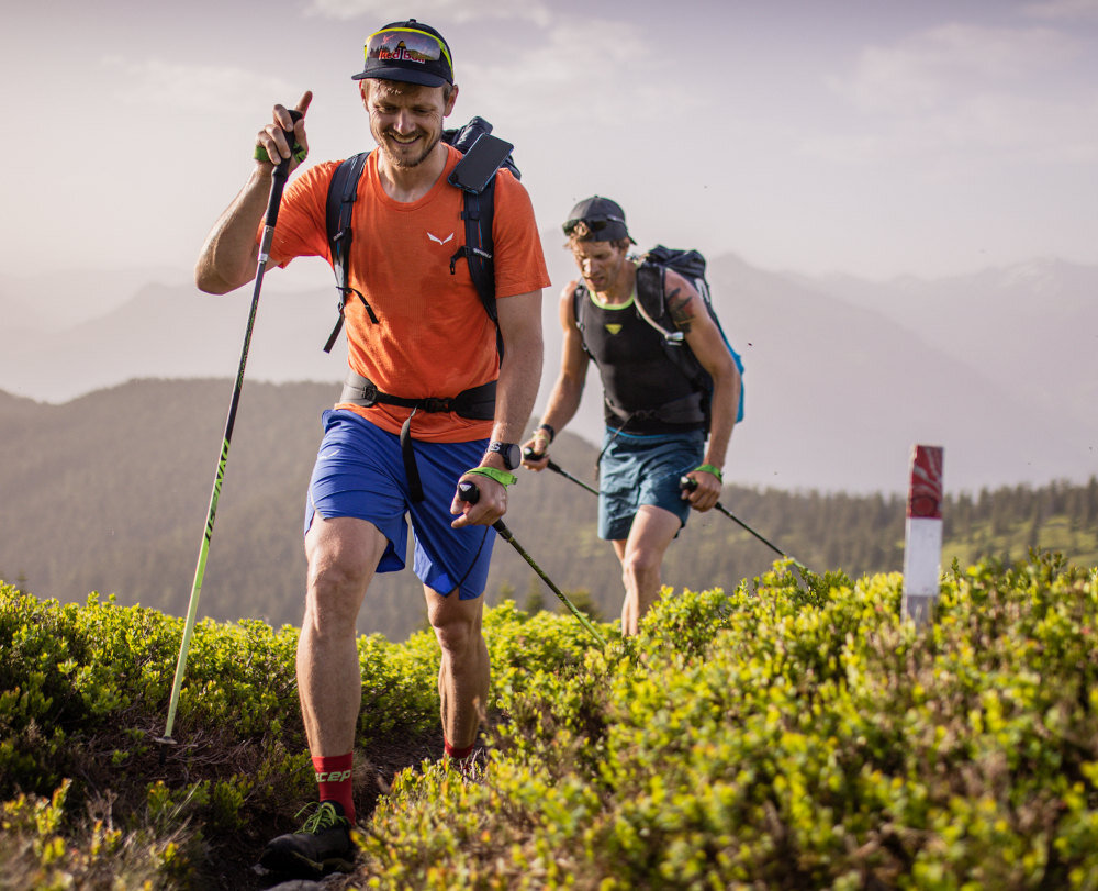 ZEGAREK SUUNTO 9 PEAK GRANITE BLUE TITANIUM ghost runner tryby sportowe