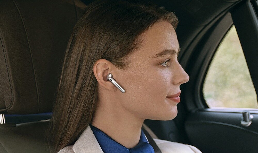 Słuchawki Huawei FreeBuds 4 ładowanie jakość dźwięk etui szumy redukcja