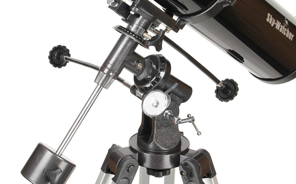 Teleskop Sky-Watcher BK 1149 EQ2 kadr na montaż Montaż paralaktyczny EQ2 śledzenie