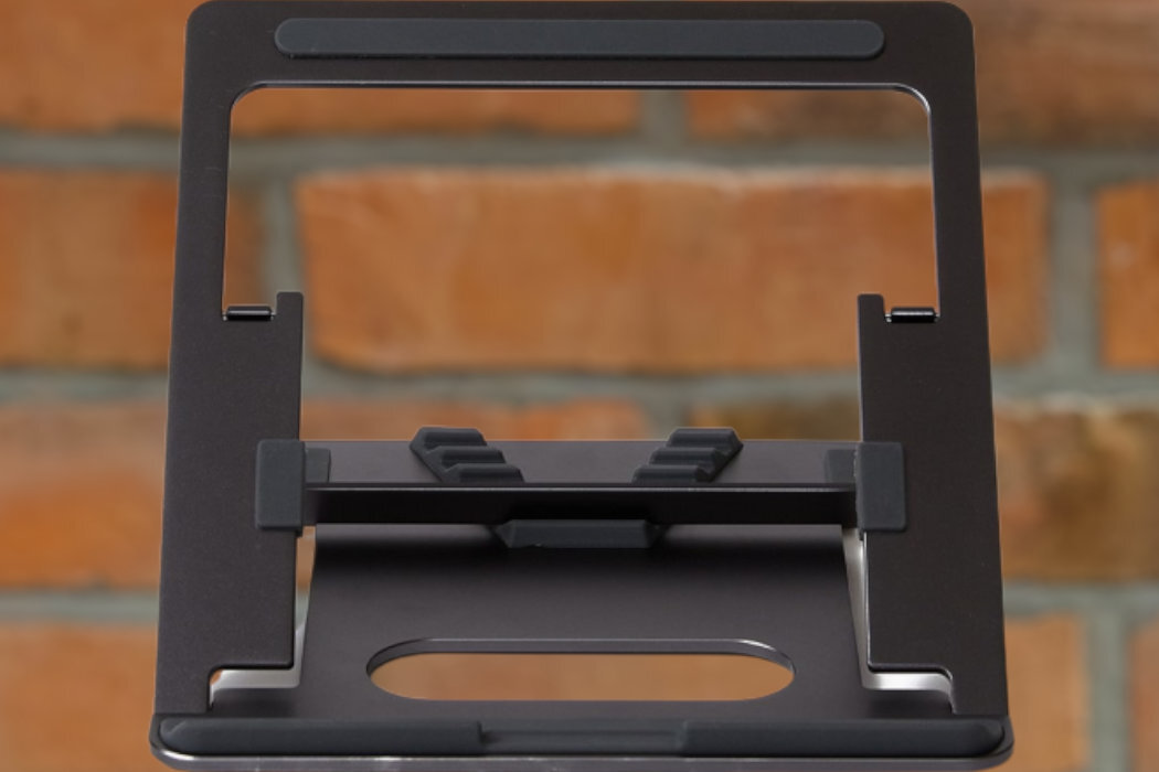 Podstawka pod laptopa POUT Eyes3 Angle chłodzenie regulacja pewność stabilność mobilność jakość kąt