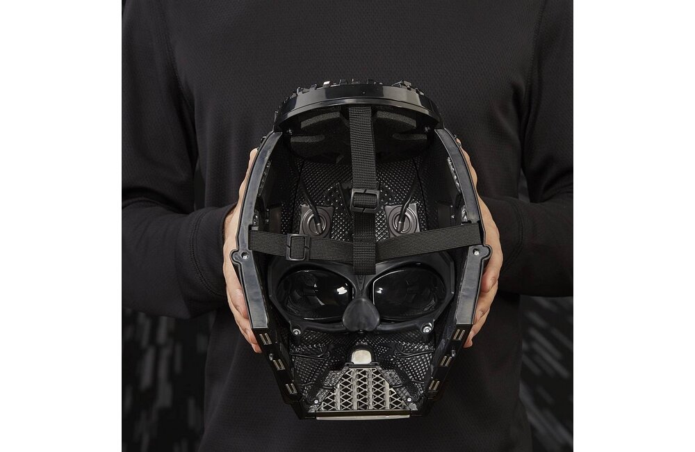 Hełm HASBRO Star Wars E6 Darth Vader Electronic Helmet gwiezdne wojny zabawka podstawka kolekcja dźwięki regulacja