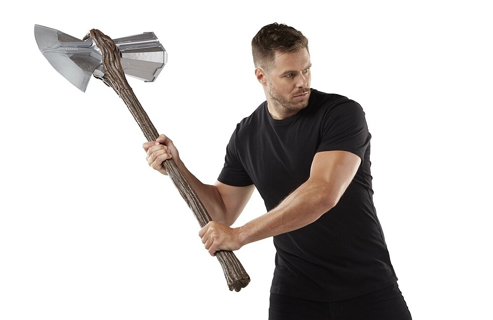 Topór HASBRO Avengers Legends Gear Stormbreaker gadżet licencja kolekcja thor filmy zabawka dźwięk efekty