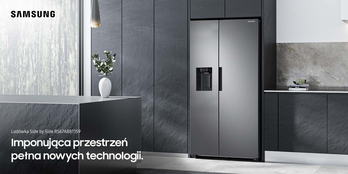 Lodówka Samsung dostępna w sklepach media expert znajduje się w szarej kuchni Lodówka Samsung dostępna w sklepach media expert znajduje się w szarej kuchni