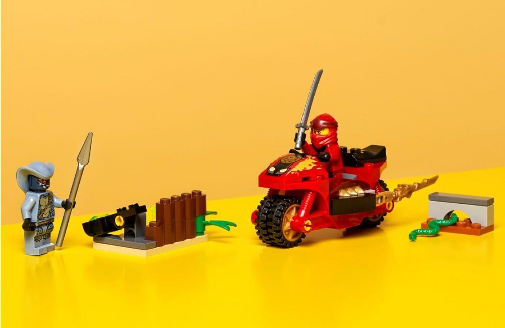 LEGO Ninjago Motocykl Kaia 71734 Dzieci nauczą się budować i wymyślą przygody ninja Gwarantujemy wiele godzin kreatywnej zabawy