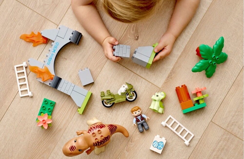 LEGO Duplo Ucieczka tyranozaura i triceratopsa 10939 Rozwój cennych umiejętności