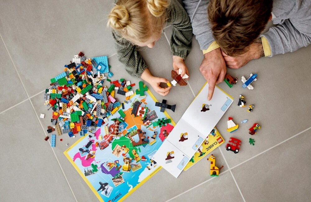 LEGO Classic Dookoła świata 11015 Rozwój kluczowych umiejętności