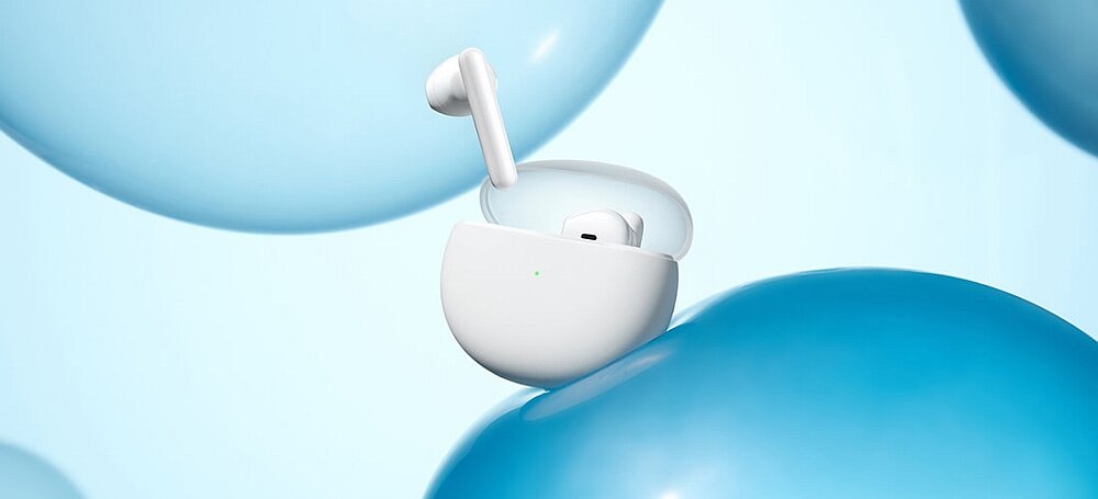 Słuchawki dokanałowe OPPO Enco Air W32 przetwornik lączność rozmowy mikrofon jakość dźwięk muzyka bateria pojemność sterowanie parowanie aplikacja design wygoda waga ergonomiczne