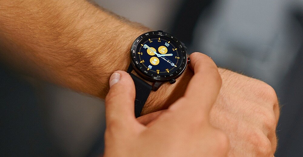 Smartwatch GARETT Street Style  ekran bateria pasek wykonanie odporność funkcje monitoring pomiar aplikacja łączność odbieranie dzwonienie 