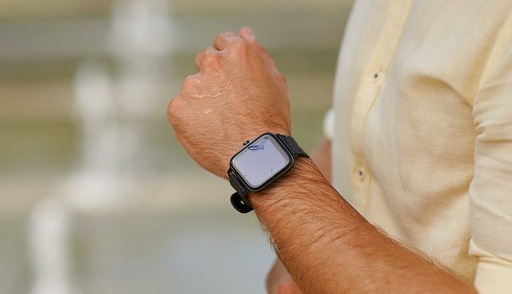 Smartwatch GARETT Sport Activity ekran bateria pasek wykonanie odporność funkcje monitoring pomiar aplikacja łączność odbieranie dzwonienie