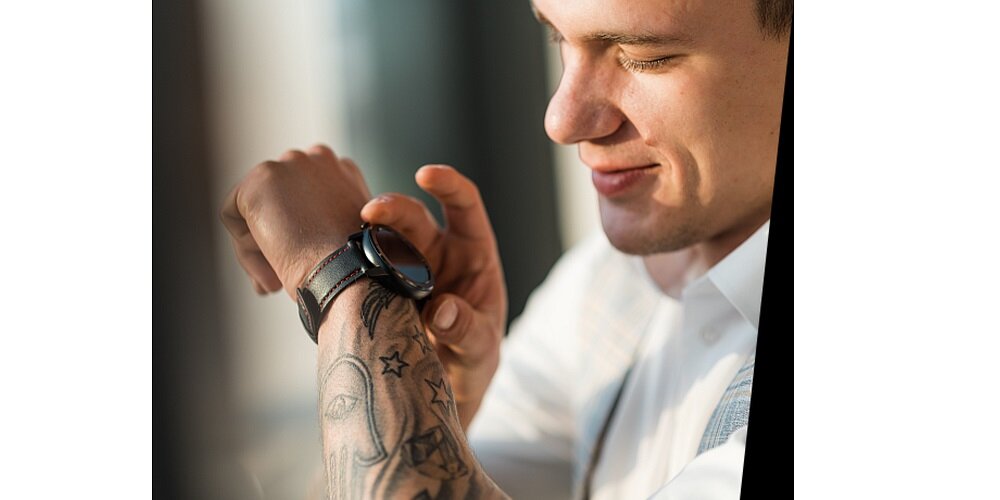 SMARTWATCH GARETT GENTLEMAN GT SREBRNY, STALOWY kompatybilny smartfon