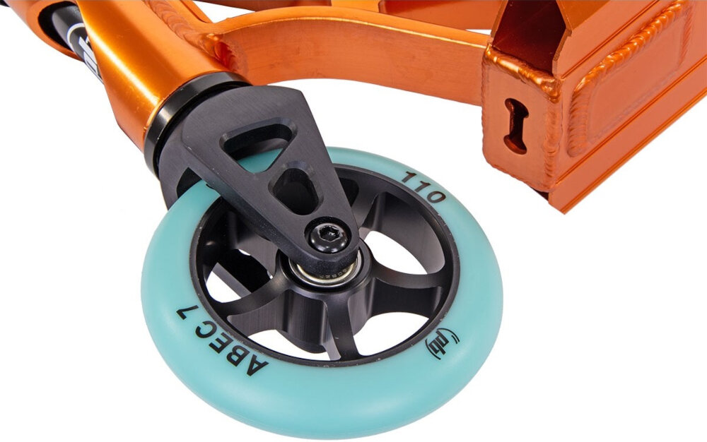 Hulajnoga wyczynowa PB Stunt Złoty kolka z materialu PU twardosc 88A srednica 110 mm wysokiej klasy lozyska ABEC-7 odporne na tarcia