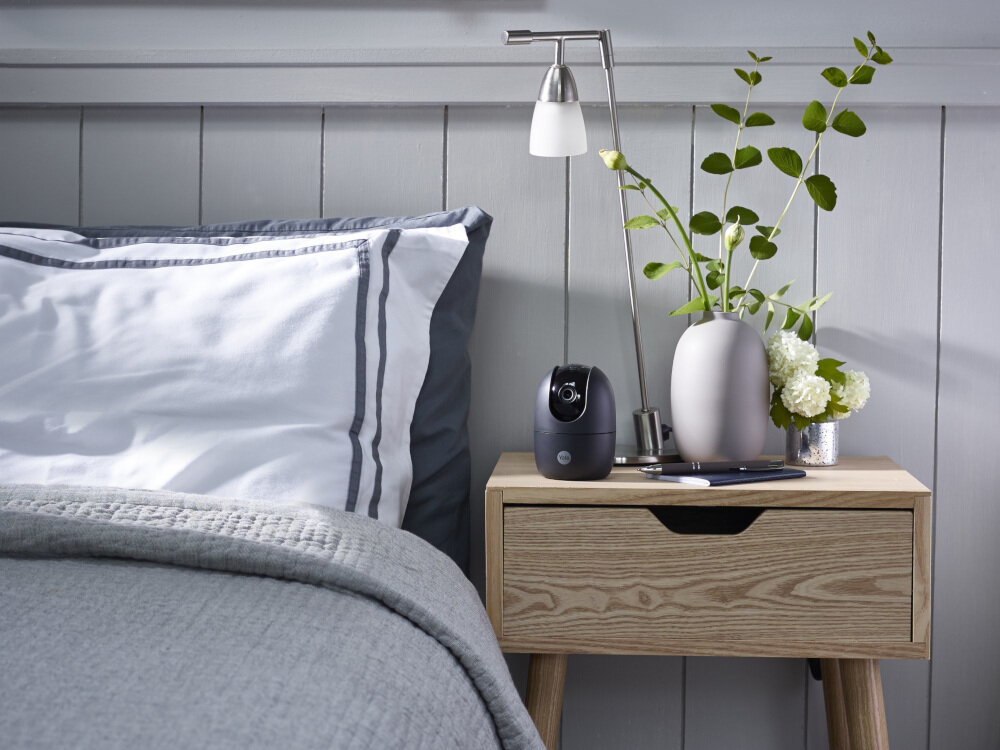 Kamera monitorująca YALE SV-DPFX-B-EU szeroki kąt widzenia kamera obraca się o 355 stopni sterowanie za pomocą aplikacji