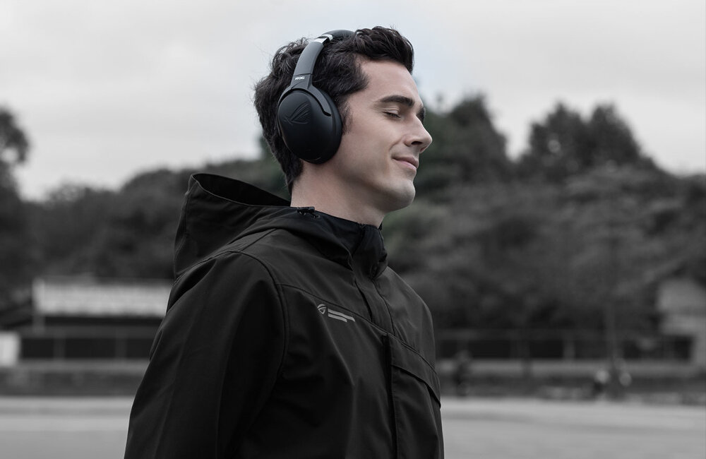 SŁUCHAWKI BEZPRZEWODOWE Z MIKROFONEM ASUS ROG STRIX GO 2.4 ELECTRO PUNK impedancja pasmo przenoszenia dźwięk komory