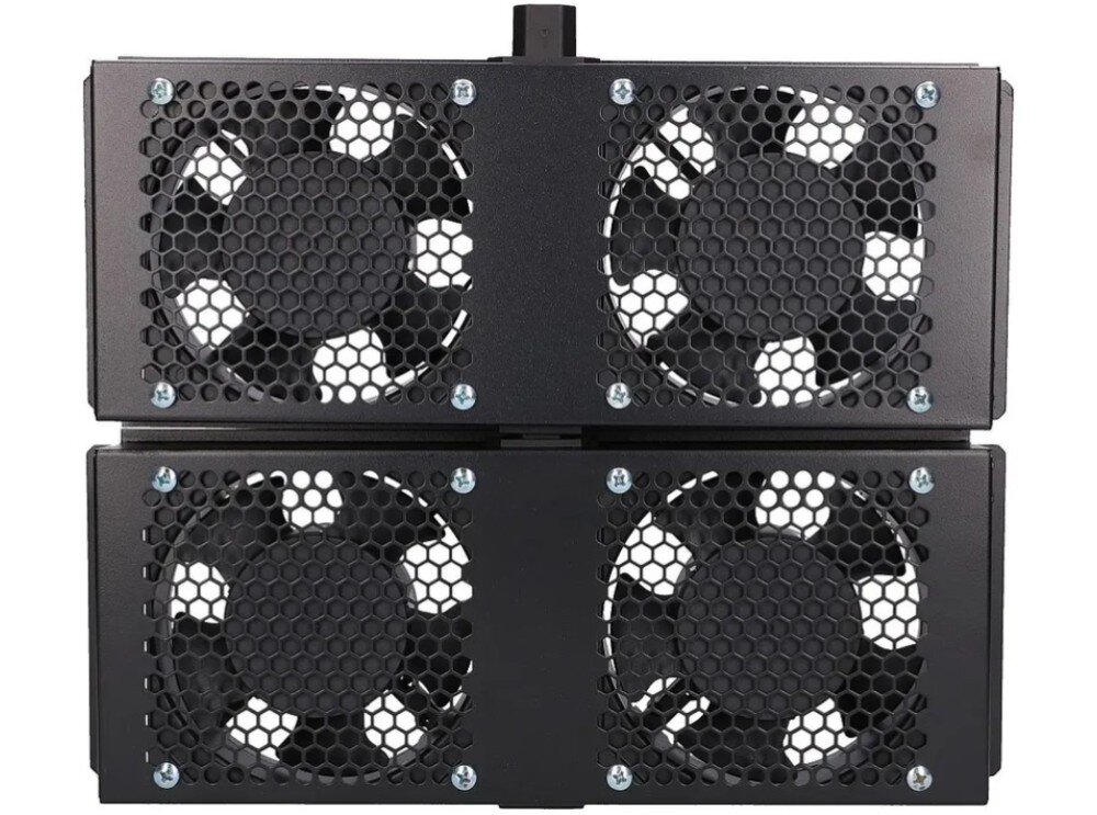 Obraz przedstawia panel wentylacyjny z czterema wentylatorami umieszczonymi w dwóch rzędach. Wentylatory są osłonięte kratką o strukturze plastra miodu.