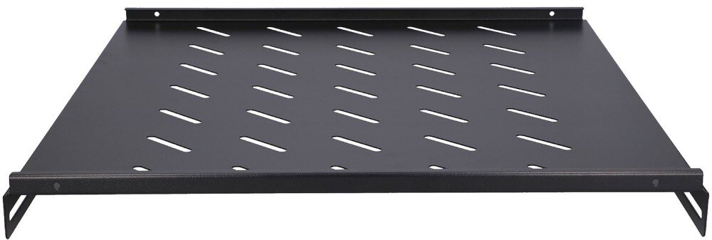 Półka EXTRALINK EX.8635 Czarna stalowa półka montażowa widziana z niskiej perspektywy od strony frontowej, ukazująca rzędy skośnych nacięć dla przepływu powietrza oraz boczne listwy z otworami na śruby