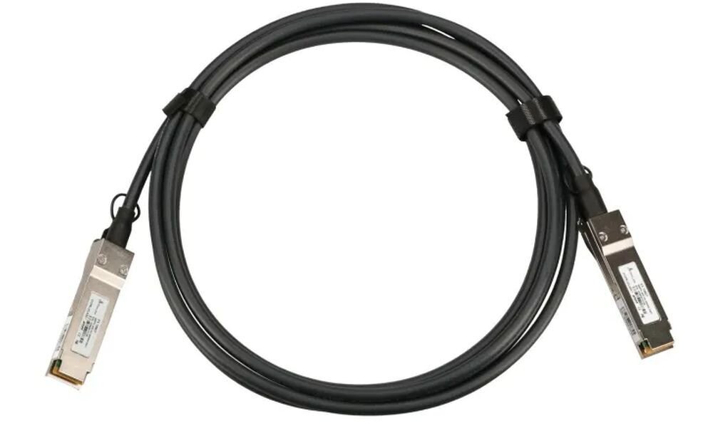 Kabel EXTRALINK EX.15807 Extralink QSFP+ DAC technologii Direct Attach Copper (DAC) bezpośrednie połączenie portów QSFP+ centrach danych, serwerowniach oraz w systemach HPC - kabel na białym tle
