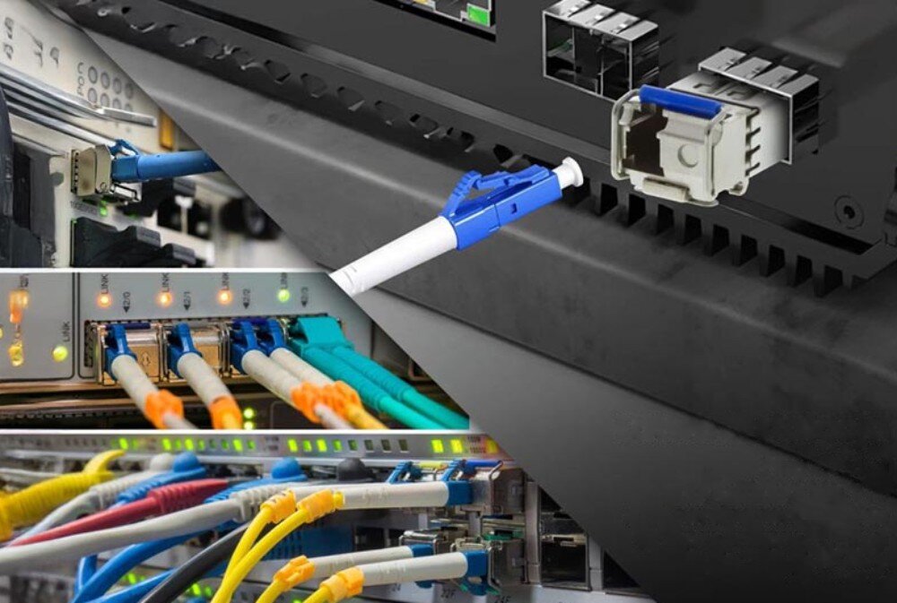 Wkładka SFP EXTRALINK EX.15067 Zbliżenie na złącza światłowodowe LC podłączone do portów SFP w urządzeniach sieciowych, z widocznymi niebieskimi i żółtymi przewodami oraz świecącymi diodami sygnalizacyjnymi